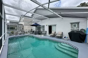 208 Castlemain Cir, Davenport, FL 33897 - Photo 15