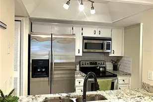 956 5th St, Clermont, FL 34711 - Photo 13