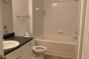 8848 Villa View Cir, Orlando, FL 32821 - Photo 11