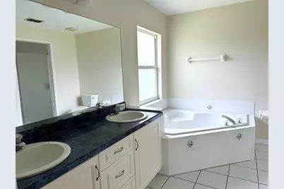 3338 Gator Bay Creek Boulevard, Saint Cloud, FL 34772 - Photo 17