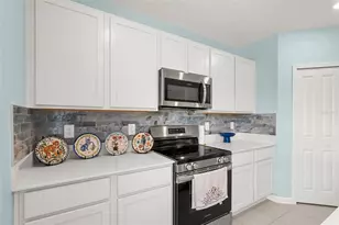 5863 Le Marin Wy, Kissimmee, FL 34758 - Photo 11