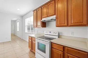 4967 Pall Mall St W, Kissimmee, FL 34758 - Photo 7