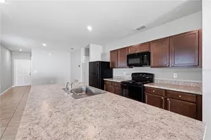 1530 Finnigan Cir, Haines City, FL 33844 - Photo 9