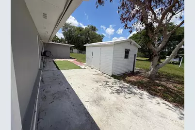 2356 Royale Oaks Boulevard, Kissimmee, FL 34744 - Photo 27