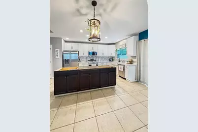 1018 Roberta Road, Lake Wales, FL 33853 - Photo 3