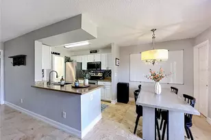 2550 N Alafaya Trail, Orlando, FL 32826 - Photo 11