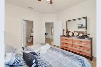 2736 Oakwater Drive, Kissimmee, FL 34747 - Photo 11