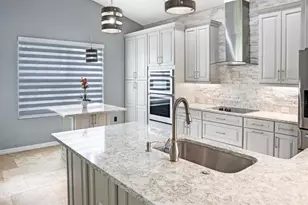 2713 Barnsley Ln, Kissimmee, FL 34744 - Photo 21