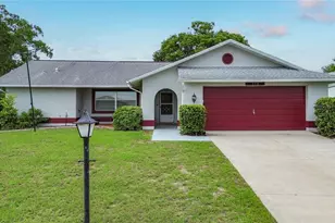 230 W Staggerbush Path, Beverly Hills, FL 34465 - Photo 1