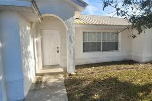 324 Clearwater Ln, Kissimmee, FL 34759 - Photo 1