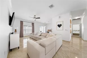 3058 Bay Laurel Cir N, Kissimmee, FL 34744 - Photo 11