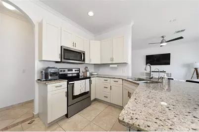 3058 Bay Laurel Circle N, Kissimmee, FL 34744 - Photo 13