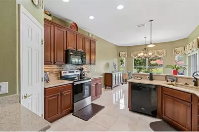 518 Davinci Pass, Kissimmee, FL 34759 - Photo 9