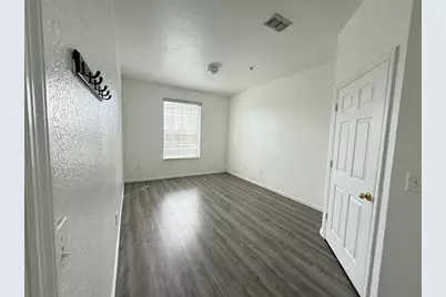 6380 Contessa Drive #303, Orlando, FL 32829 - Photo 7
