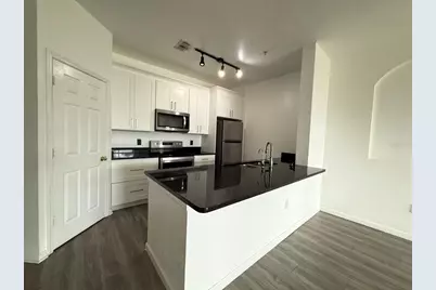 6380 Contessa Drive #303, Orlando, FL 32829 - Photo 5