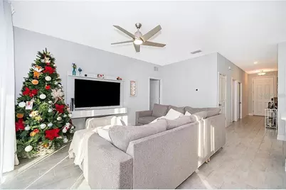 5818 Wallis Lane, Saint Cloud, FL 34771 - Photo 9