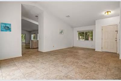 381 San Jose Drive, Winter Haven, FL 33884 - Photo 5
