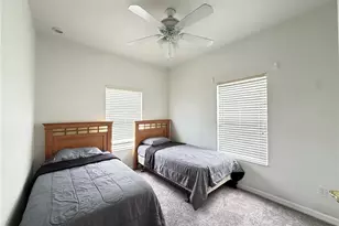 2425 Caravelle Cir, Kissimmee, FL 34746 - Photo 15