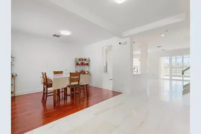 6609 Lake Pembroke Place, Orlando, FL 32829 - Photo 9