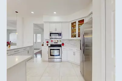 6609 Lake Pembroke Place, Orlando, FL 32829 - Photo 13