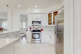 6609 Lake Pembroke Pl, Orlando, FL 32829 - Photo 13