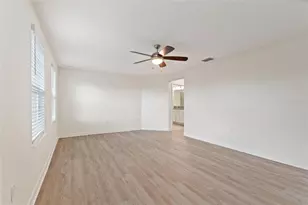 8801 Beth Page Ln, Davenport, FL 33896 - Photo 19