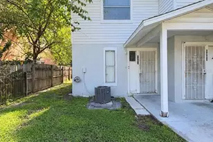 1058 Jack Calhoun Dr, Kissimmee, FL 34741 - Photo 1