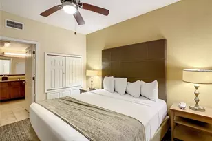12544 Floridays Resort Dr, Orlando, FL 32821 - Photo 15
