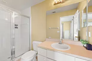 1302 S Beach Cir, Kissimmee, FL 34746 - Photo 23