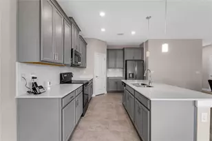 8833 Beth Page Ln, Davenport, FL 33896 - Photo 5