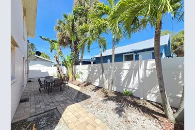 525 73rd Avenue #2, Saint Pete Beach, FL 33706 - Photo 5
