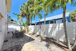 525 73rd Ave, Saint Pete Beach, FL 33706 - Photo 5