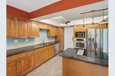 2685 Robin Avenue, Kissimmee, FL 34744 - Photo 9