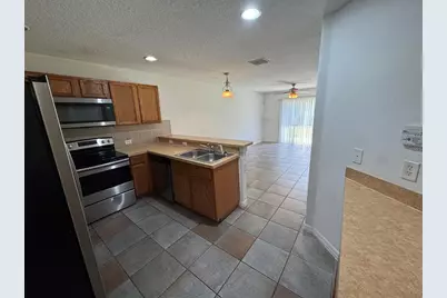 561 Cresting Oak Circle #86, Orlando, FL 32824 - Photo 7