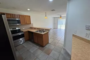 561 Cresting Oak Cir, Orlando, FL 32824 - Photo 7