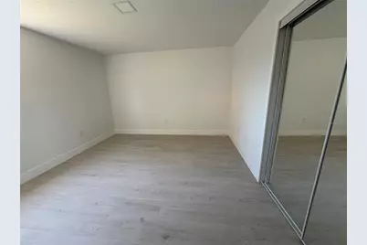 7400 Sunshine Skyway Lane S #105, Saint Petersburg, FL 33711 - Photo 11