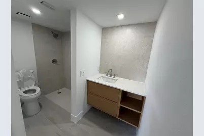 7400 Sunshine Skyway Lane S #105, Saint Petersburg, FL 33711 - Photo 9