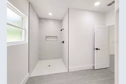 881 W Wisconsin Avenue, Orange City, FL 32763 - Photo 15