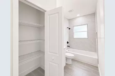 881 W Wisconsin Avenue, Orange City, FL 32763 - Photo 17