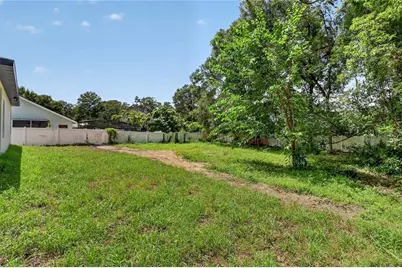 881 W Wisconsin Avenue, Orange City, FL 32763 - Photo 29