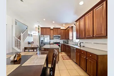 4490 Spring Blossom Lane, Kissimmee, FL 34746 - Photo 9