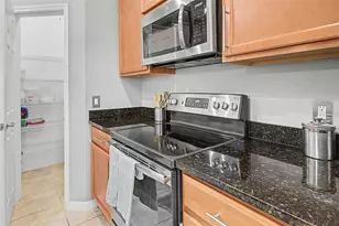 1390 Harbor Ridge Dr, Kissimmee, FL 34759 - Photo 11