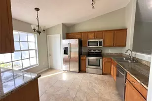 4215 Red Bird Ave, Saint Cloud, FL 34772 - Photo 3