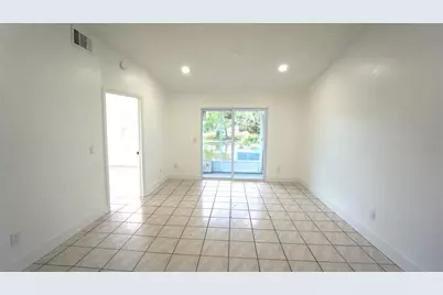 834 Angela Lane, Kissimmee, FL 34741 - Photo 5
