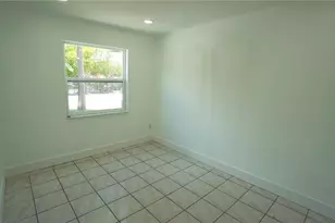 834 Angela Ln, Kissimmee, FL 34741 - Photo 15