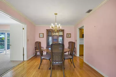 136 Lake Mariam Road SE, Winter Haven, FL 33884 - Photo 11