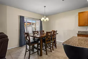 323 Harbour Wy, Mulberry, FL 33860 - Photo 11