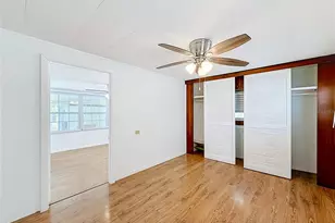 800 32nd Ave S, Saint Petersburg, FL 33705 - Photo 19