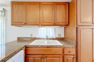 800 32nd Ave S, Saint Petersburg, FL 33705 - Photo 7