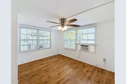 800 32nd Avenue S #727, Saint Petersburg, FL 33705 - Photo 13